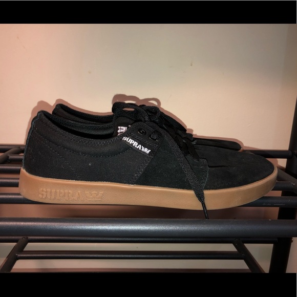Men’s Supra shoes - Picture 2 of 4